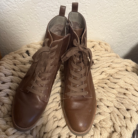 Vionic Lani Boots Brown‎ Leather Boots size 39 - Picture 1 of 6